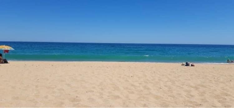 Royal Sun Aparthotel Pantai Sunny Bagian luar foto